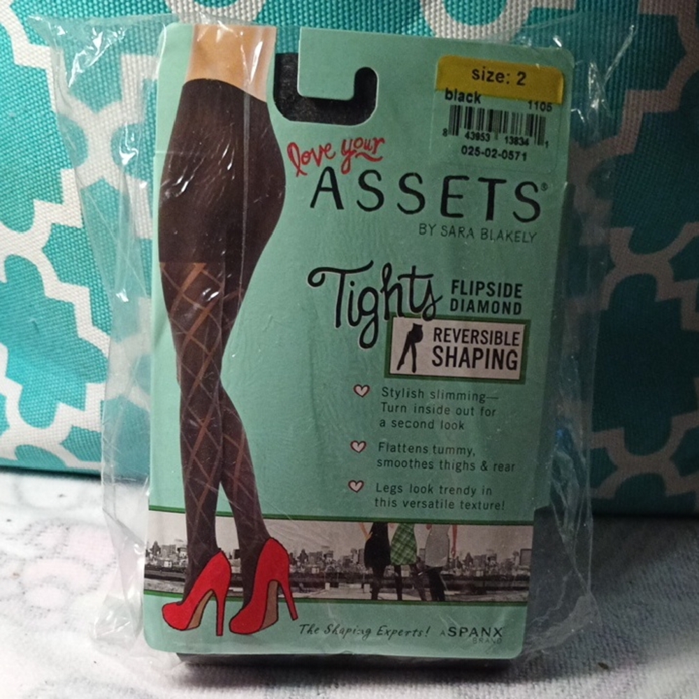Assets by Sara Blakely Flipside Diamond Tights - Black